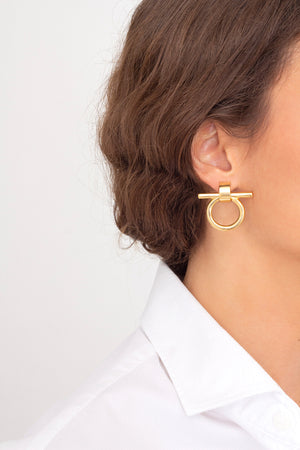 Pendientes Omega Mini - Bañado en Oro