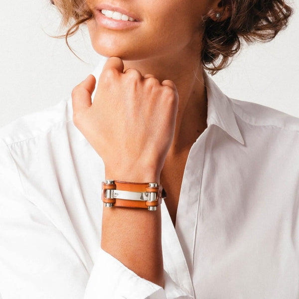 Pulsera H Cuero