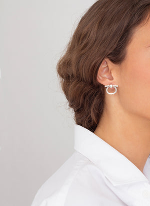 Pendientes Omega Mini