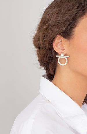 Pendientes Omega Mini