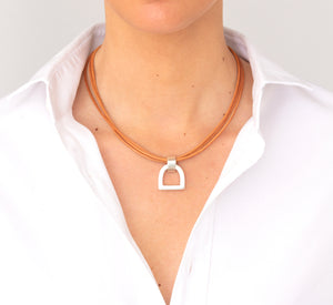Choker Estribo Cuero