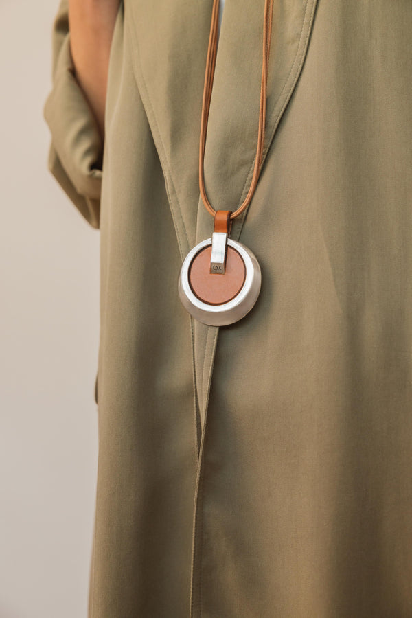 Collar On-Off Cuero